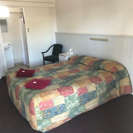 Travelway Motel Port Pirie Exteriör bild
