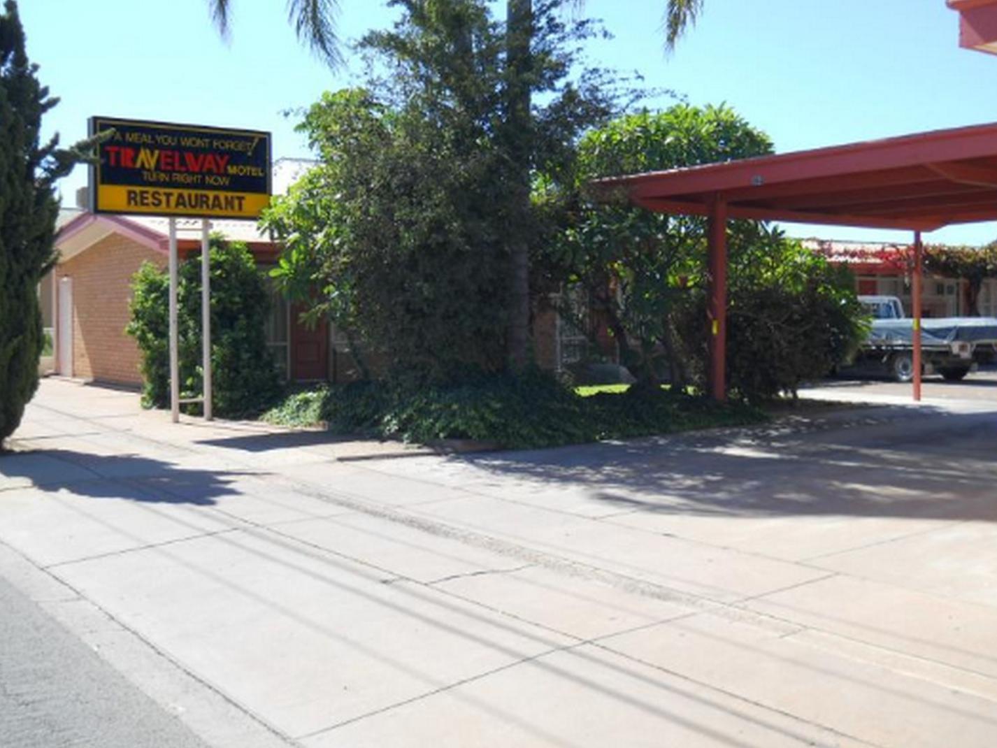 Travelway Motel Port Pirie Exteriör bild