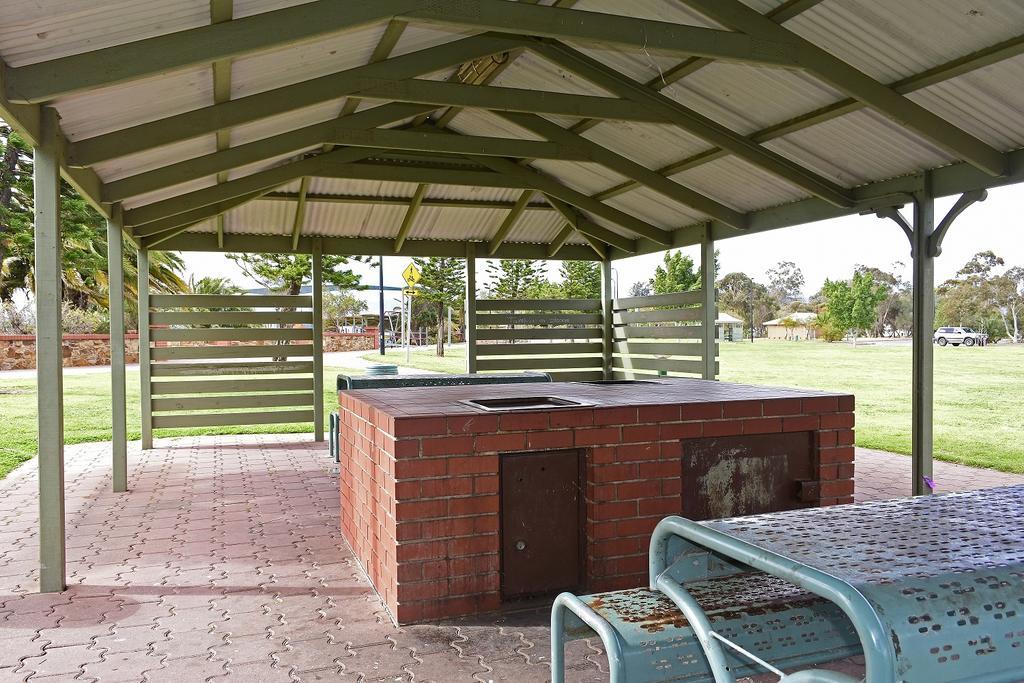 Travelway Motel Port Pirie Exteriör bild