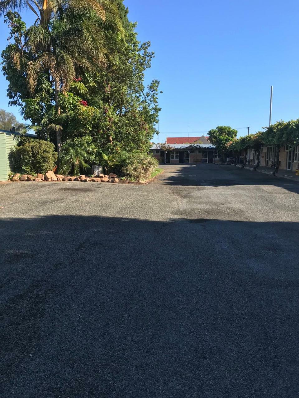 Travelway Motel Port Pirie Exteriör bild